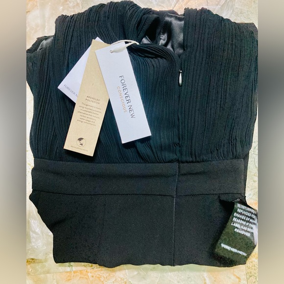 Forever New - Rosanna Lace Jumpsuit - Picture 5 of 7